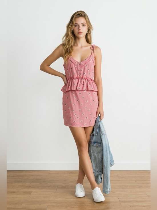 Cooperative Tops - Urban Outfitters Cooperative 100% Silk Floral Ruffle Dress/top | Size Large